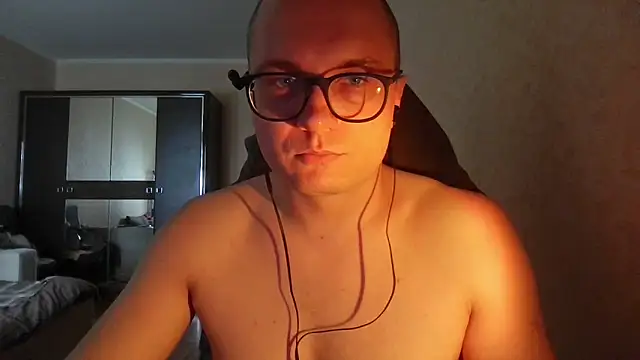 k8mura Webcam Show