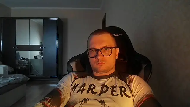 k8mura Webcam Show