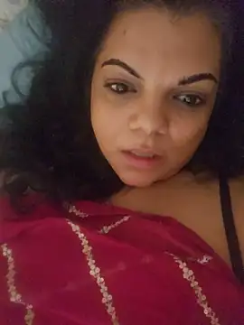 habibiforyou81 Adlı Modelin Canlı XXX Sohbeti