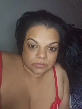 habibiforyou81 Adlı Modelin Canlı XXX Sohbeti
