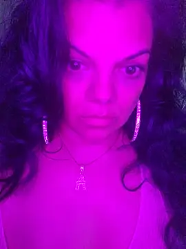 habibiforyou81's Webcam Show