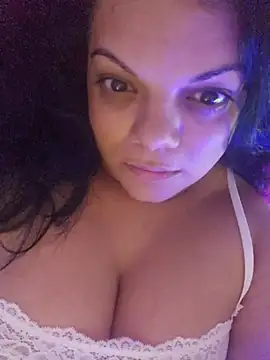 habibiforyou81 Adlı Modelin Canlı XXX Sohbeti