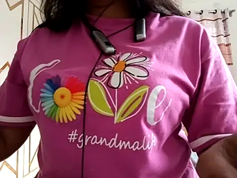 Neha-71's Webcam Show