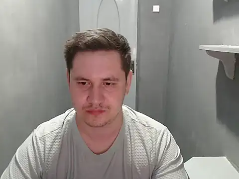 Max_Marlynn Webbikameraesitys