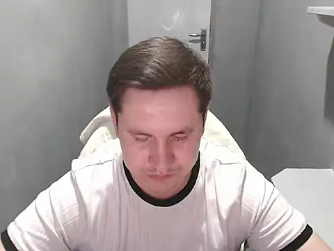Max_Marlynn Webbikameraesitys
