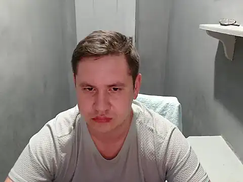 Max_Marlynn Webbikameraesitys