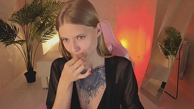 Pokazy przed kamerką – Rebecca_Caldwell