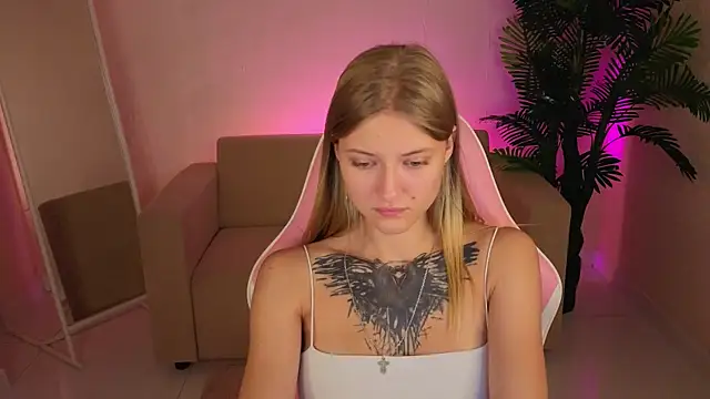 Rebecca_Caldwell's Webcam Show