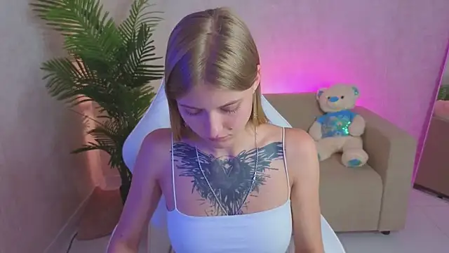 Rebecca_Caldwell: вебкам-шоу