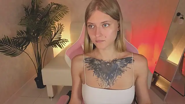 Rebecca_Caldwell's Webcam Show