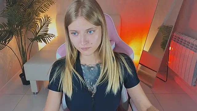 XXX chat uživo modela Rebecca_Caldwell