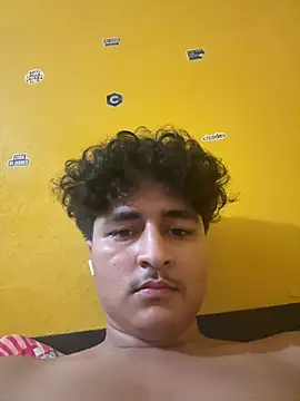 عرض كام cannonWithMuscles