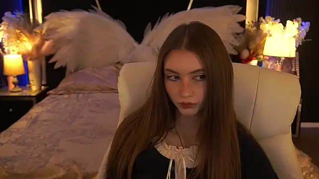 Dark_Brii – Kamerová šou