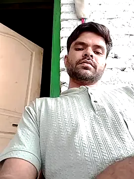 saddyboyforU Show in webcam