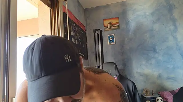 panda_06200 Webcam Show