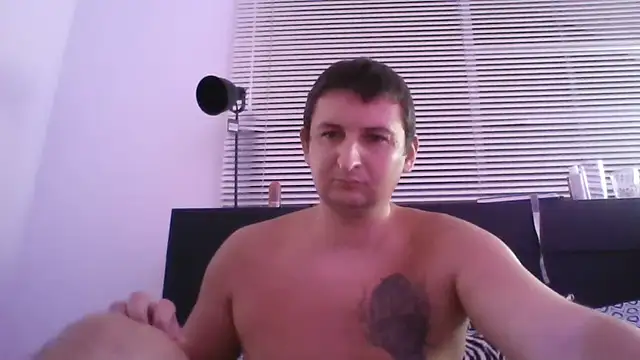 Webkamerová show LeoKingstone