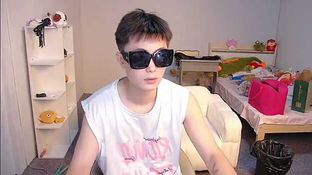 Gay-Sexshowboy69's Webcam Show