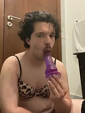 Show modela Vadiadepau69 na web-kameri