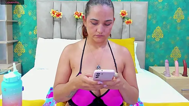 دردشة SamyPrincexx الجنسية المباشرة