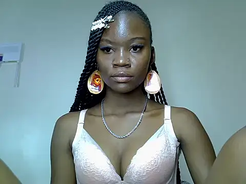 Ayla_lyra Webcamshow