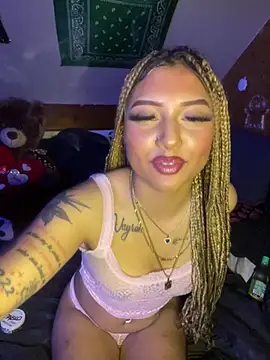 Crazy_Lulu Show in webcam