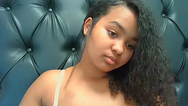 indianaphrodite1 Live XXX-Chat
