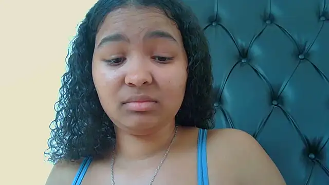 indianaphrodite1 Live XXX-Chat