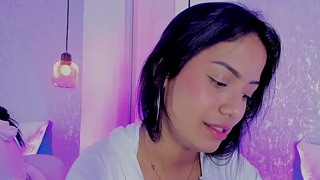 Gaby_Moonn 现场性爱视讯表演