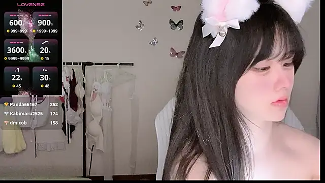 aibaba_888 Adlı Modelin Canlı XXX Sohbeti