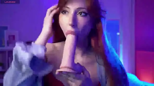 Show modela Mia_Daddysgirl_ na web-kameri