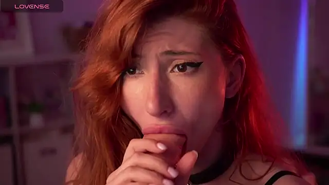 Mia_Daddysgirl_'s Webcam Show