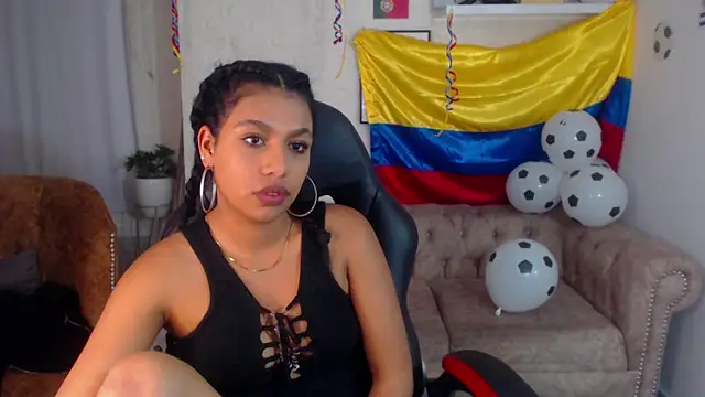 luna_sweet_tk's Live XXX Chat