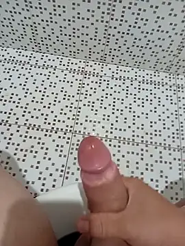 Show de Gustavooo2020 na webcam
