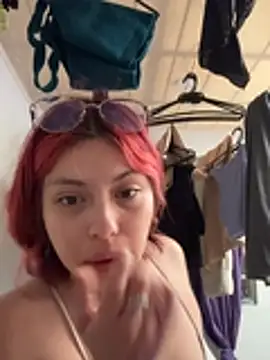Czat XXX na żywo – LilMoon_