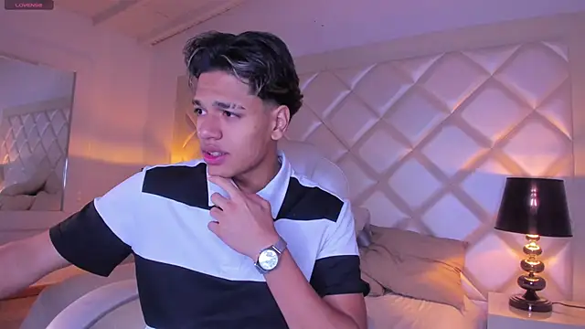 عرض كام MarcoDeluxxe