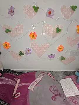 غرفة دردشة Elii_petit1 المباشرة