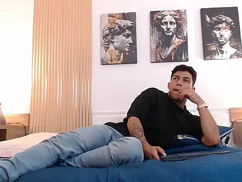 Show modela Diego_salvatore na web-kameri