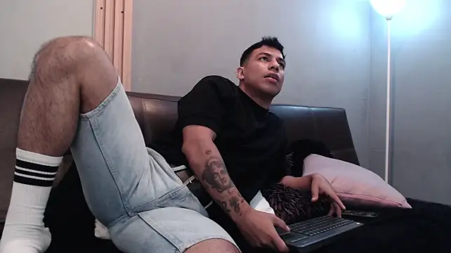 Diego_salvatore Adlı Modelin Web Kamerası Şovu