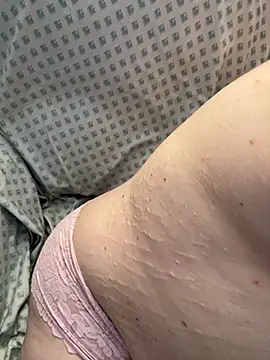 Živý XXX chat CassCloudz143