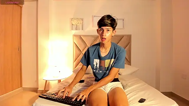 Webkamerová show Babyy_noahtt