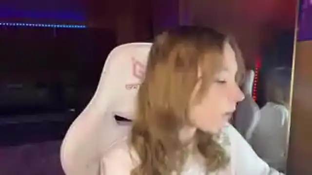 Webkamerová show OpheliaVoss