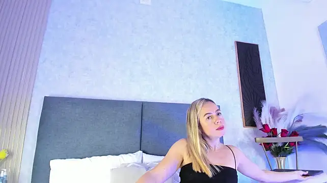 Roxxyfiore's Webcam Show