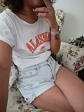 Monica06_ Adlı Modelin Web Kamerası Şovu