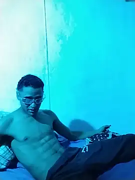Show de hotdereck001 na webcam