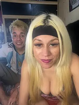Show de webcam de caritocandiaxx