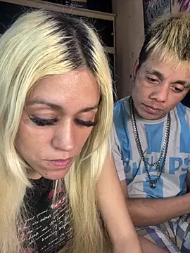 Webkamerová show caritocandiaxx