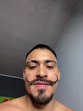 ChristopherLukka Webcamshow
