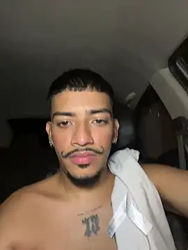 ChristopherLukka Webcam-Show