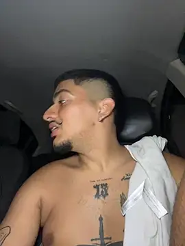 ChristopherLukka webcam show