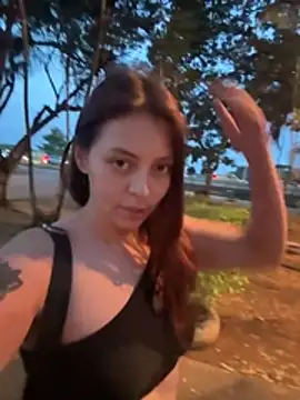 Show modela DanielTeaseX_ na web-kameri